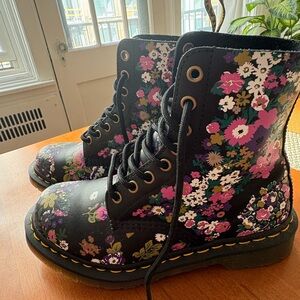 Dr. Martens Black Floral Combat Boots NWOT Unworn